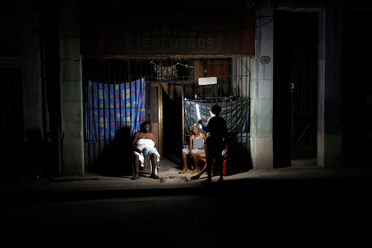 Cuba sofre apagão à escala nacional