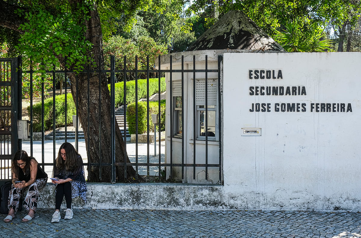 Nem todos os alunos poderão ter acesso às notas dos exames esta sexta-feira. Diretores dizem ser injusto