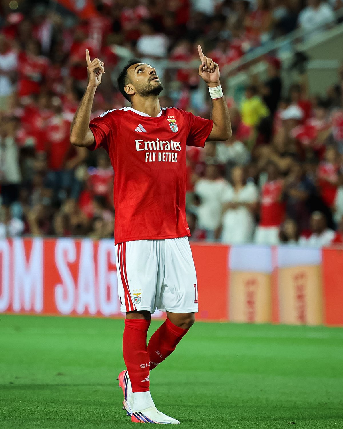 Benfica vence Villarreal por 2-0 no segundo jogo particular no Algarve