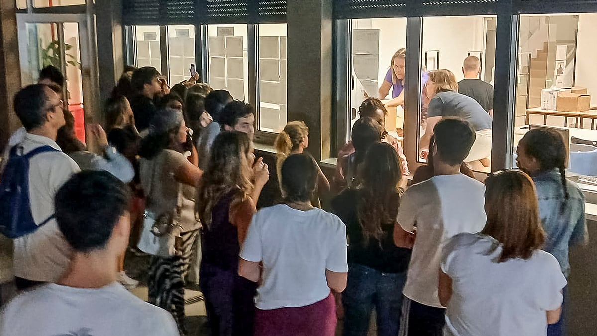Educa governo pede desculpa a alunos e professores. Garante que notas "suspensas" são resolvidas este sábado 2026 escola 6 educa antigo presidente do júri nacional de exames contra generalização da correção digital
o antigo presidente do júri... Iustitia. Bg governo pede desculpa a alunos e professores. Garante que notas "suspensas" são resolvidas este sábado 2026 2026-07-18 08:57:04 justiça - iustitia. Bg educa