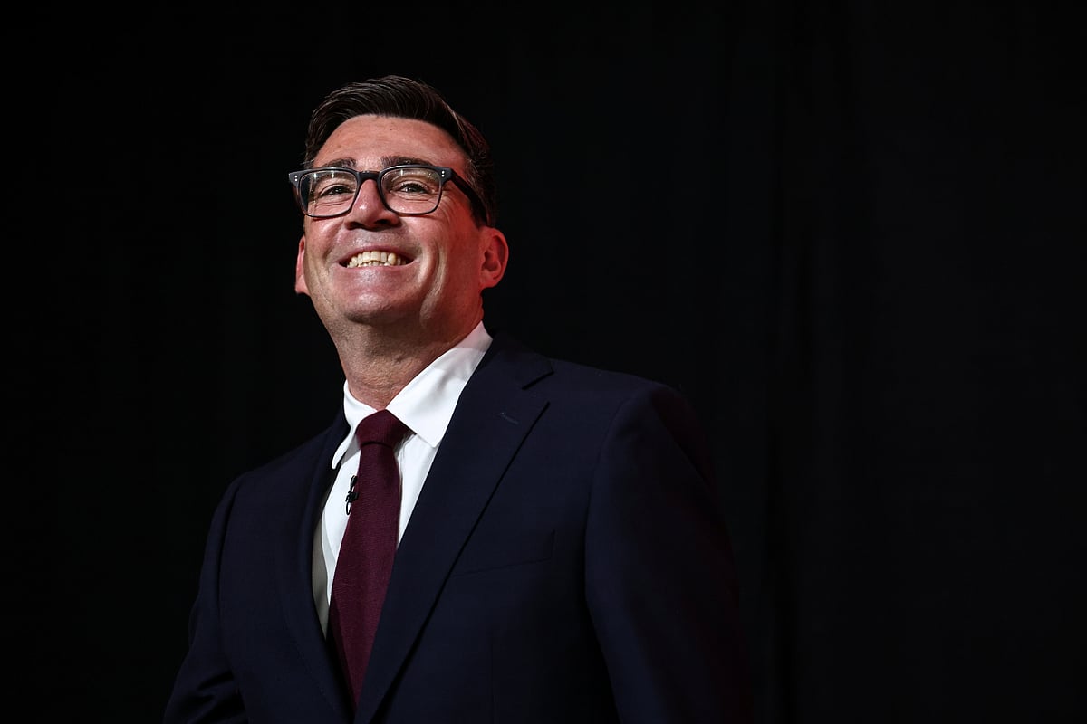Andy Burnham já é oficialmente o primeiro-ministro britânico