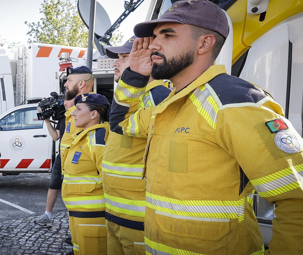 Força Especial de Proteção Civil avança para greve por falta de pagamento de horas extraordinárias