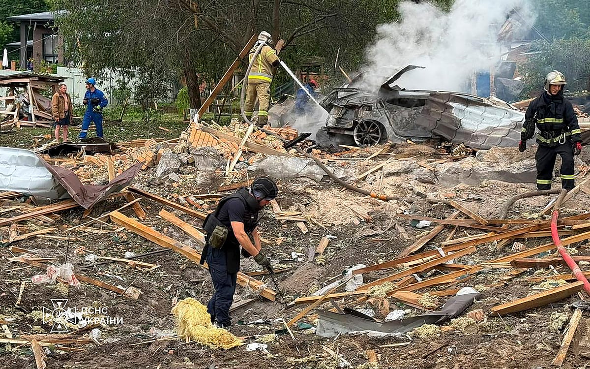 14 mortos mais de 10 feridos em ataques russos e ucranianos