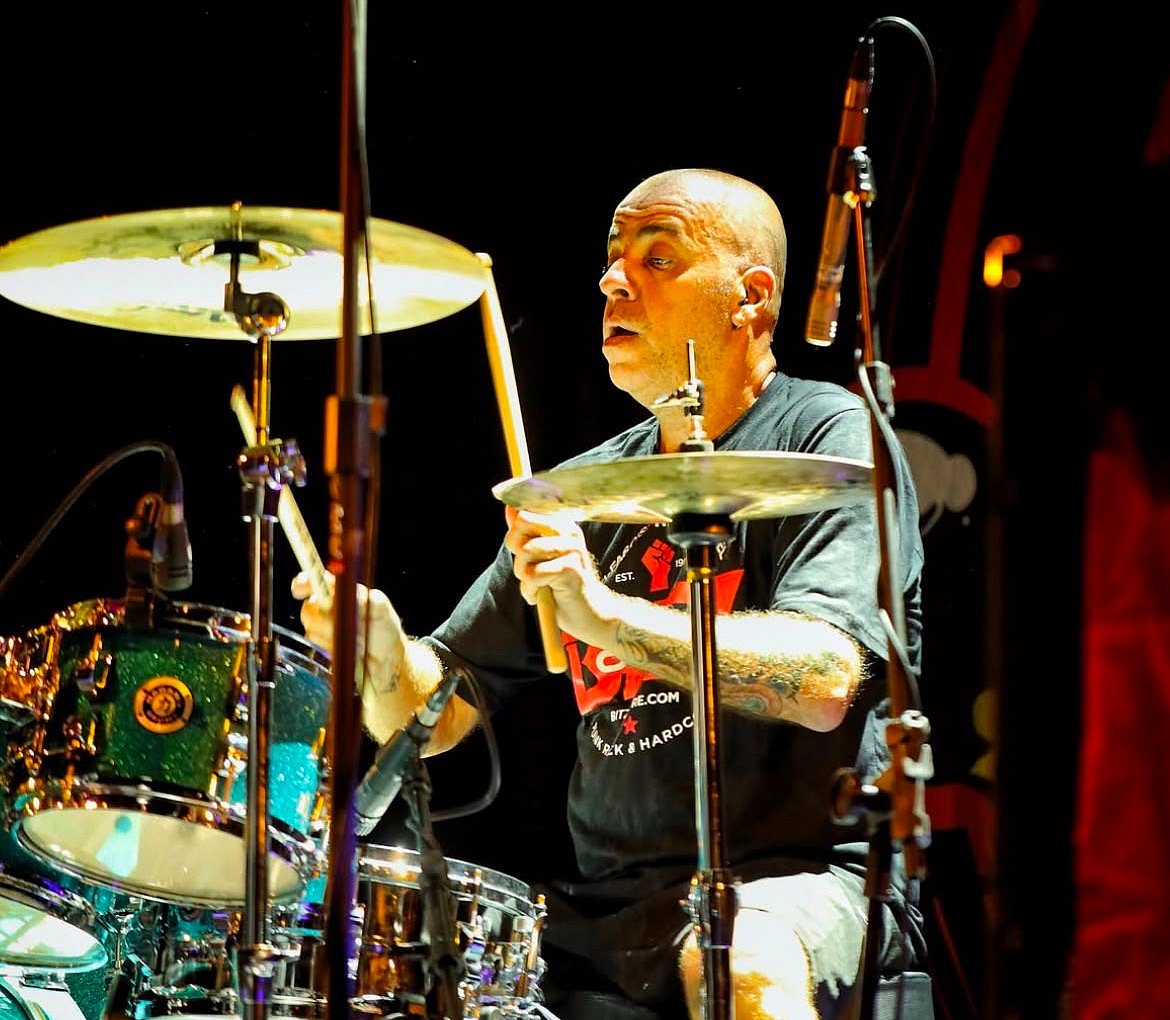 What's good: Weekend in Lisbon features Ratos de Porão, David Guetta, and a cumbia orchestra