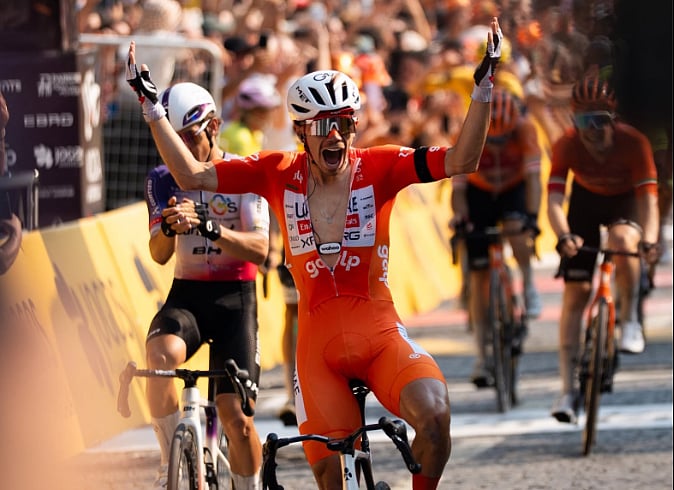Volta a Portugal: As Frenchman Alexis Guérin is crowned, Rui Oliveira wins in Porto