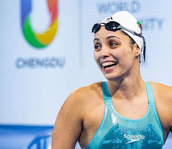 Camila Rebelo retains gold in the 200-metre backstroke at the Mediterranean Games