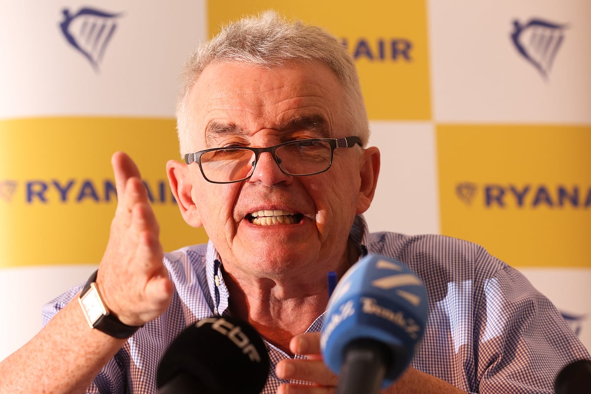 Ryanair boss says airfares will rise significantly and calls von der Leyen "useless"