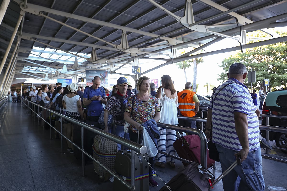 Tourist trips by residents reach a record 26 million in 2025