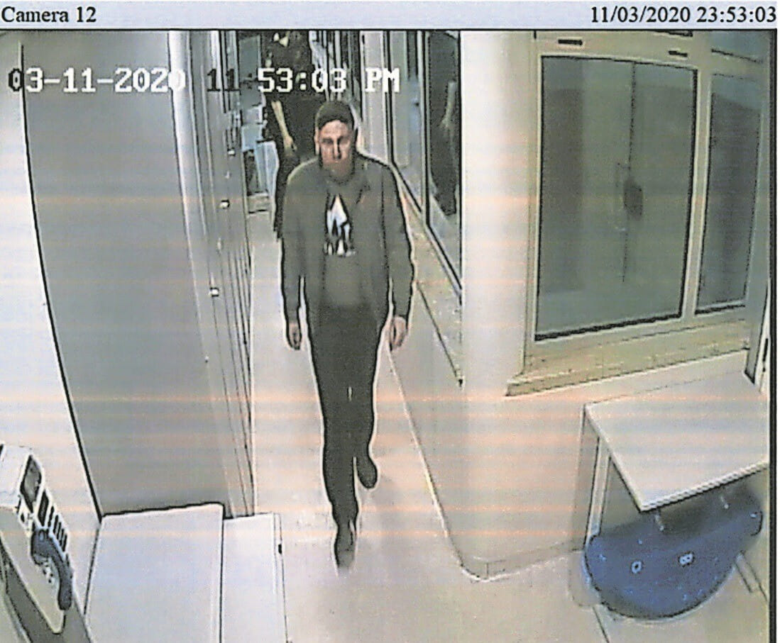 Three former SEF inspectors convicted in the Homeniuk case released on parole