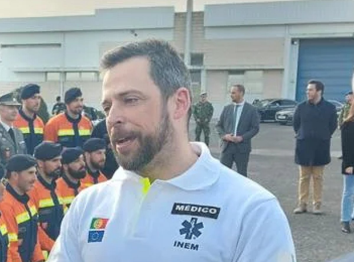 Army opens disciplinary proceedings against Gandra d'Almeida, military doctor and former executive director of the SNS