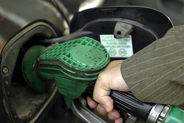 Government maintains ISP tax discount of 7.6 cents on diesel and 4.1 cents on petrol