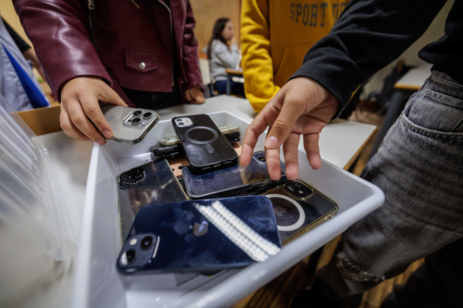 Consumer technology goods market rises 5% in 2025 and is set to grow 0.4% in 2026