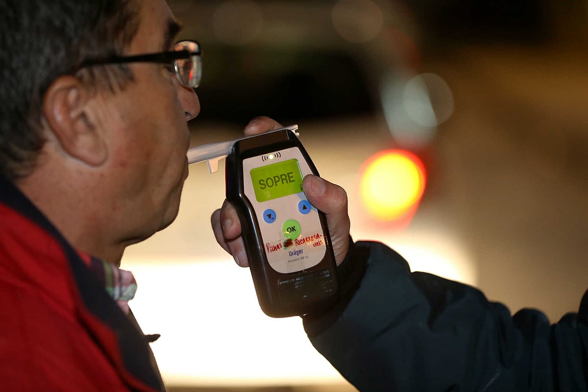 PSP arrests 100 drivers for drink-driving over weekend