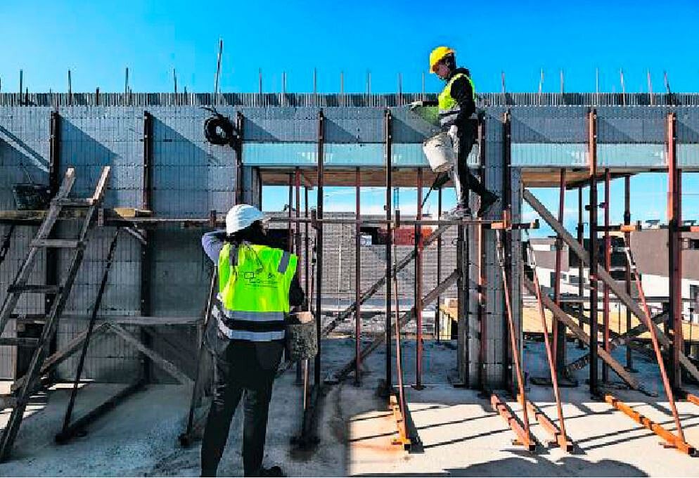 New construction costs rise 5.8% in March, driven by labour