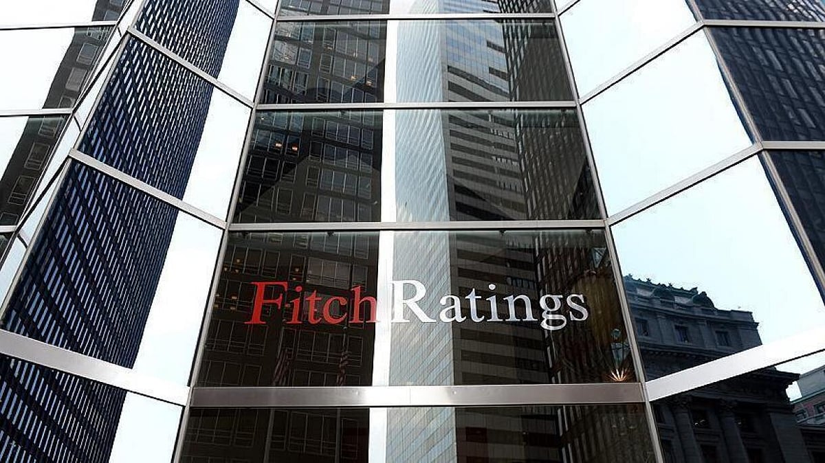Fitch maintains Portugal's rating and improves outlook to 'positive'
