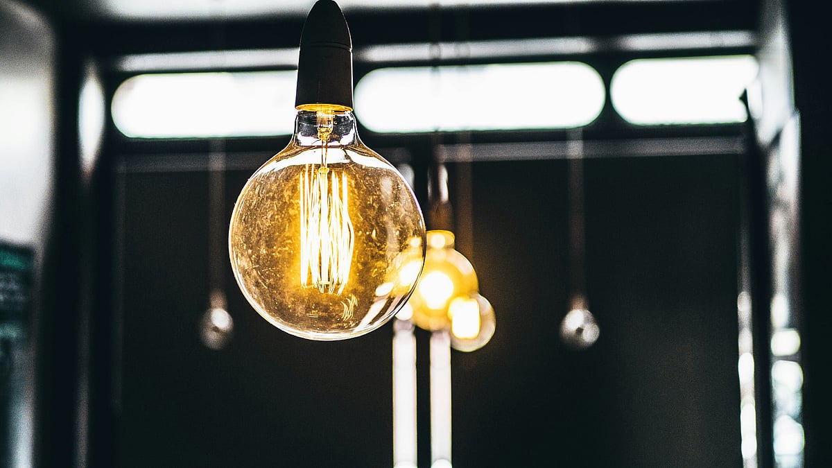 Electricity bill in the regulated market to rise by 2.7% in October