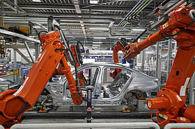 Bmw lucro da bmw cai 23,1% para 1,7 mil milhões no 1. º trimestre 2026 bmw o lucro líquido da bmw caiu 23,1%, para 1. 672 milhões de euros, no primeiro trimestre em termos homólogos,... Iustitia. Bg lucro da bmw cai 23,1% para 1,7 mil milhões no 1. º trimestre 2026 2026-05-06 14:53:37 justiça - iustitia. Bg bmw