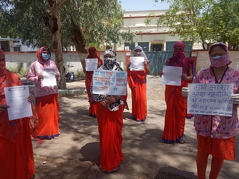 Photo : Down To Earth