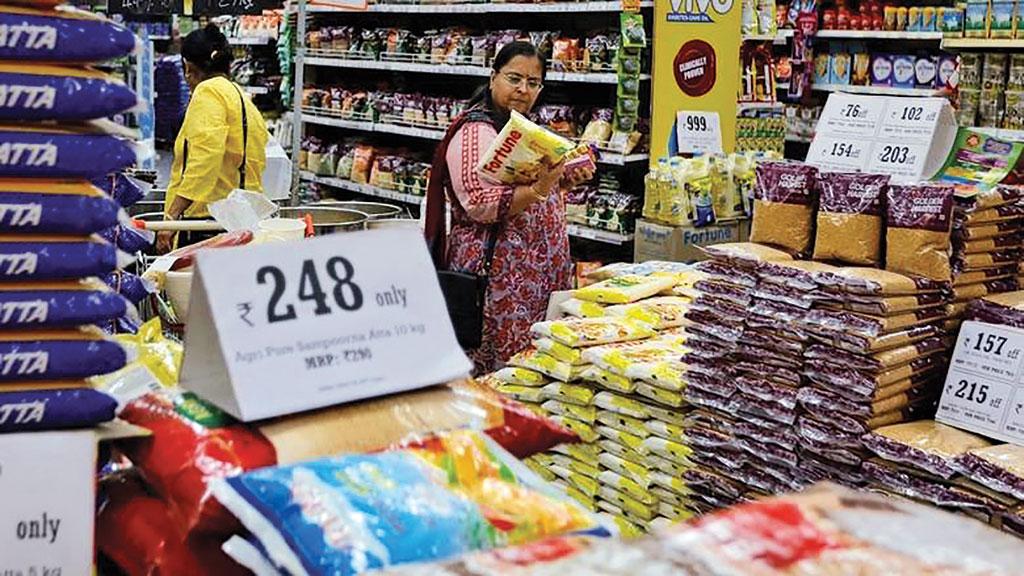 दालों की बढ़ती मांग की वजह से कॉरपोरेट समूह भी दालों के कारोबार में दखल बढ़ाने लगे हैं