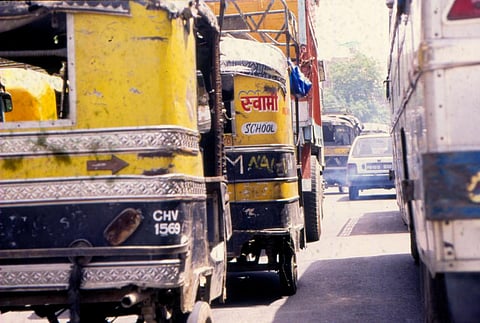 साफ हवा के लिए संघर्ष: नंदेसरी में 211 तक पहुंचा एक्यूआई, शिलांग सबसे साफ