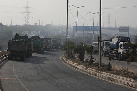 हवा का हाल: नोएडा को पीछे छोड़ हापुड़ बना देश का सबसे प्रदूषित शहर