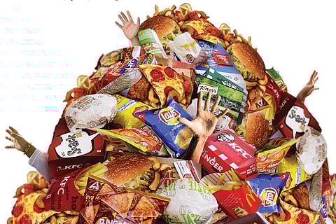 पैकेज्ड फूड पर चेतावनी लेबल की जरूरत, सितारा रेटिंग से बढ़ेगा भ्रम