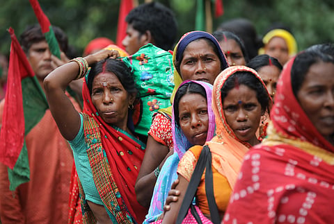 കൂലി കുടിശ്ശിക വരുത്തിയതിലും, പദ്ധതിക്ക് മതിയായ ഫണ്ട് അനുവദിക്കാത്തതിലും, അഴിമതി ആരോപണങ്ങളിലും പ്രതിഷേധിച്ച് 2022 ഓഗസ്റ്റ് 2-ന് ന്യൂഡൽഹിയിലെ ജന്തർ മന്ദിറിൽ എം.ജി.എൻ.ആർ.ഇ.ജി.എ (MGNREGA) തൊഴിലാളികൾ നടത്തിയ സമരം.