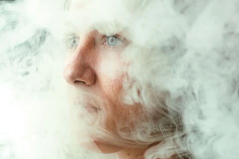 शोधकर्ता ने शोध के हवाले से कहा कि कई अध्ययनों से पता चला है कि खराब वायु गुणवत्ता की वजह से अल्जाइमर होने का खतरा बढ़ जाता है और यह दिमागी तौर व्यक्ति को कमजोर कर देता है।