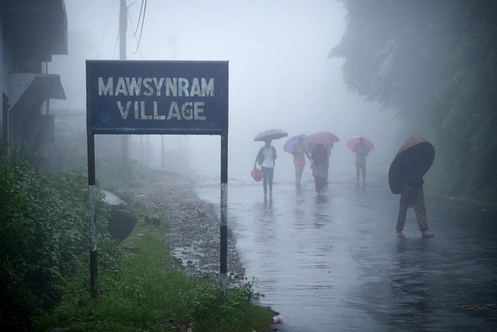 आज, अरुणाचल प्रदेश, असम और मेघालय तथा नागालैंड, मणिपुर, मिजोरम और त्रिपुरा के अलग-अलग हिस्सों में बादलों के 120 मिमी या उससे अधिक बरसने के आसार  
