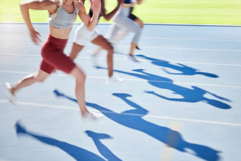 इस वर्ष अंतर्राष्ट्रीय ओलंपिक दिवस की थीम "लेट्स मूव" या चलो चलें" है। थीम को लोगों से निष्क्रियता को दूर करने और एक साथ चलने के लिए आह्वान के रूप में डिजाइन किया गया है