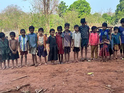 रिपोर्टर डायरी-13: शिक्षा की कमी से जूझते अबूझमाड़ के आदिवासी: आइतू पड्डा की पहल से उम्मीदें जागीं