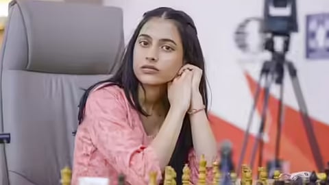 Divya Deshmukh makes the right moves; Gukesh fails to impress