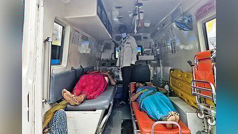 Velankanni and Kalpana being taken to RGGGH after their health
deteriorated following 25 consecutive days’ fasting, on Thursday