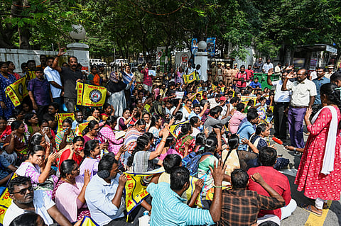 Secondary grade teachers continue protest