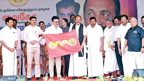 Chief Minister Stalin flagging off the Samathuva Nadai Payanam organised by MDMK in Tiruchy on Friday