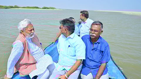 Rajendra Singh examined pollution points, encroachments and sewage inlets along the river