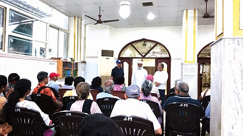 A lively lecture at Jumma Masjid on Sunday