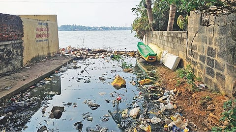 Sewage water flows freely into the Puzhal lake