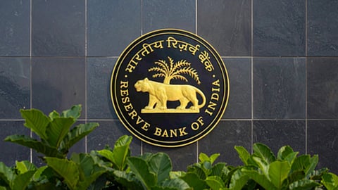 Reserve Bank of India (RBI)