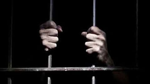 Chennai: Woman among three held for selling maanja thread