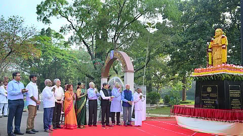 TN Governor Ravi unveils Kambar statue at Lok Bhavan
