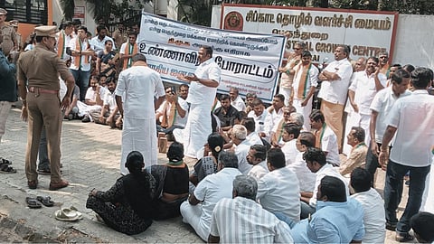 BJP and AIADMK cadres at the protest outside the SIPCOT industrial estate in Perundurai on Friday