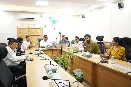 Discussion with the minister 