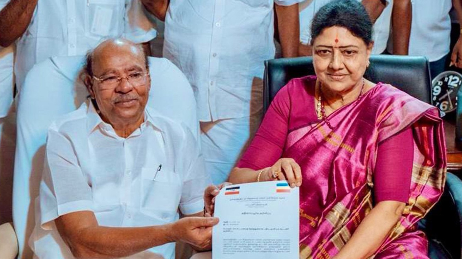 Sasikala and Ramadoss announce an alliance TN Assembly elections