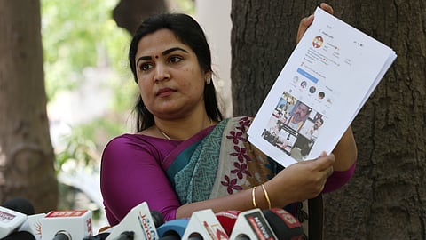 Ranjana Natchiyar gave complaint against TVK virtual warriors