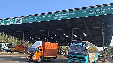 Paranur toll palaza