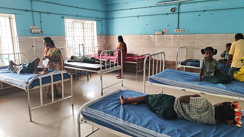 Kids were admitted in the hospital after fallling ill.