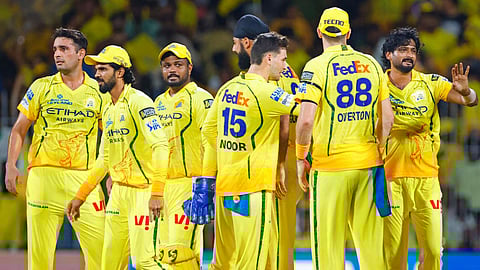 Chennai Super Kings and Kolkata Knight Riders paid tribute to late CD Gopinath, by wearing black armbands during their clash on April 14