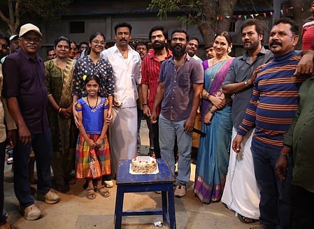 Simbu's 'Arasan' unit celebrates Samuthirakani's birthday with cake cutting ceremony!

