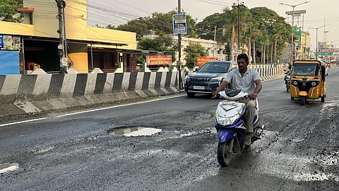 The damaged section on Chennai-Tirupati Highway near Tiruvallur Municipality